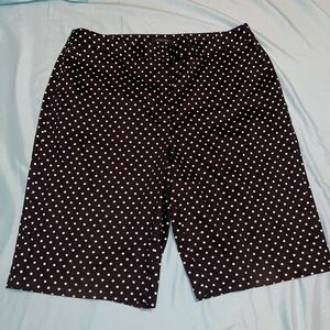 Jones NY Signature Stretch Black & White Polka Dot Shorts